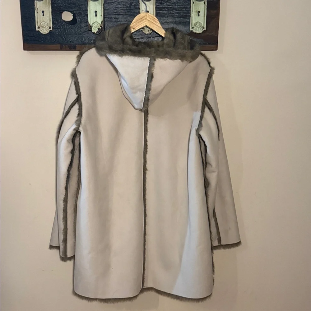 Dennis Basso Reversible Faux Fur Faux Suede Coat with Hood Size Medium - Picture 14 of 16